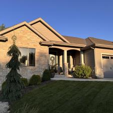 Beautiful-Window-Cleaning-in-Elkhorn-NE 3